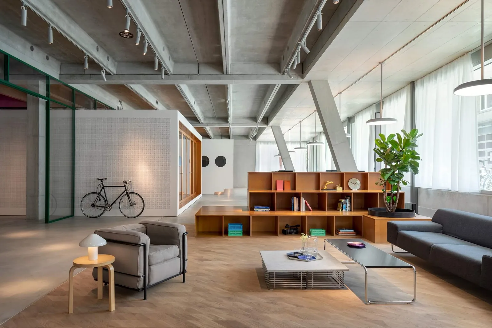 Parquet in un loft a Zurigo · © Bauwerk