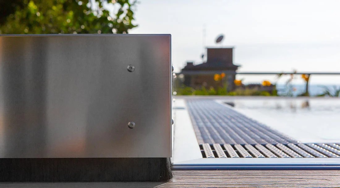 Couverture mobile H2O Style et grille de débordement en inox
