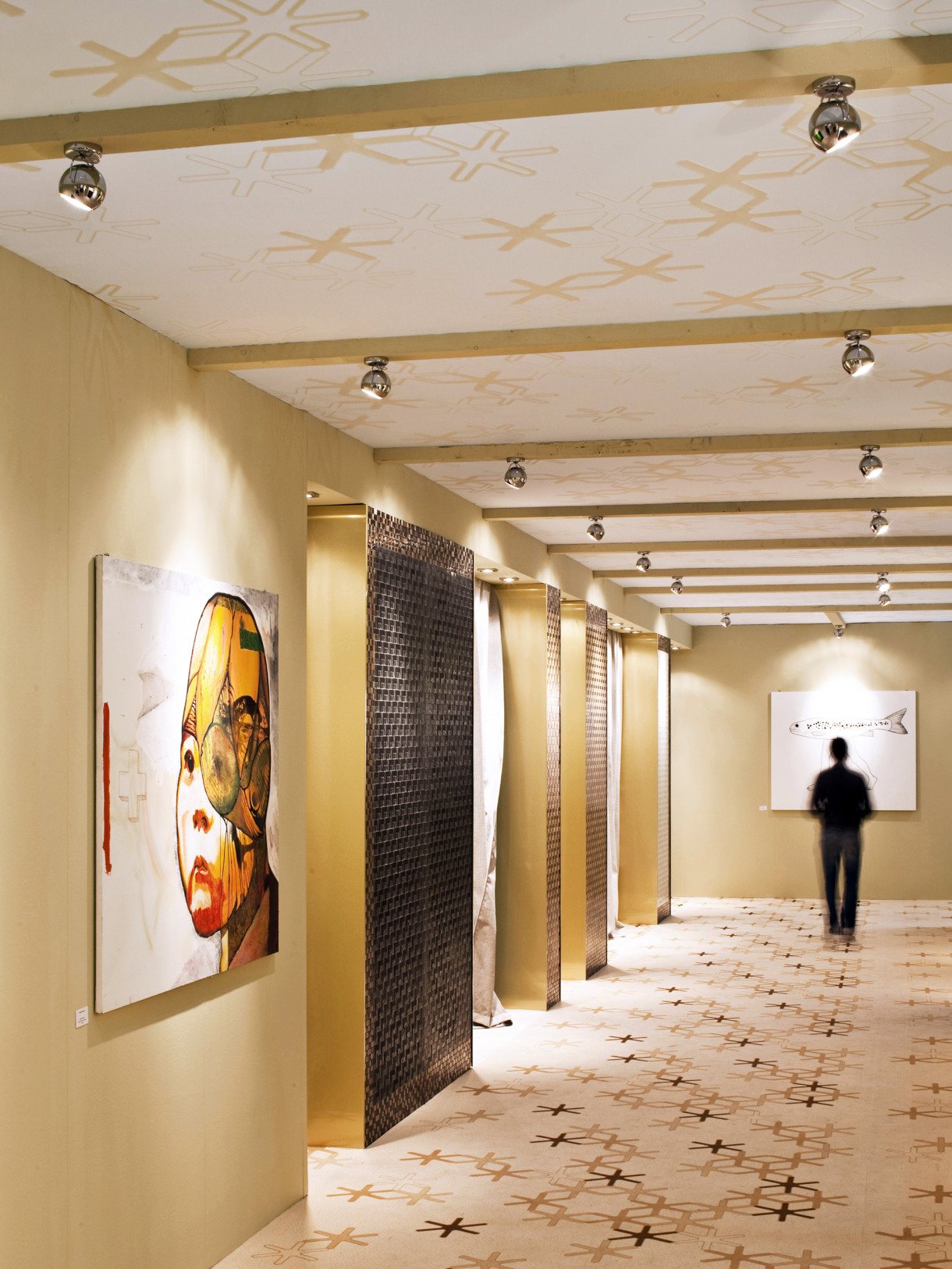 Beluga Steel wall and ceiling light · © Fabbian