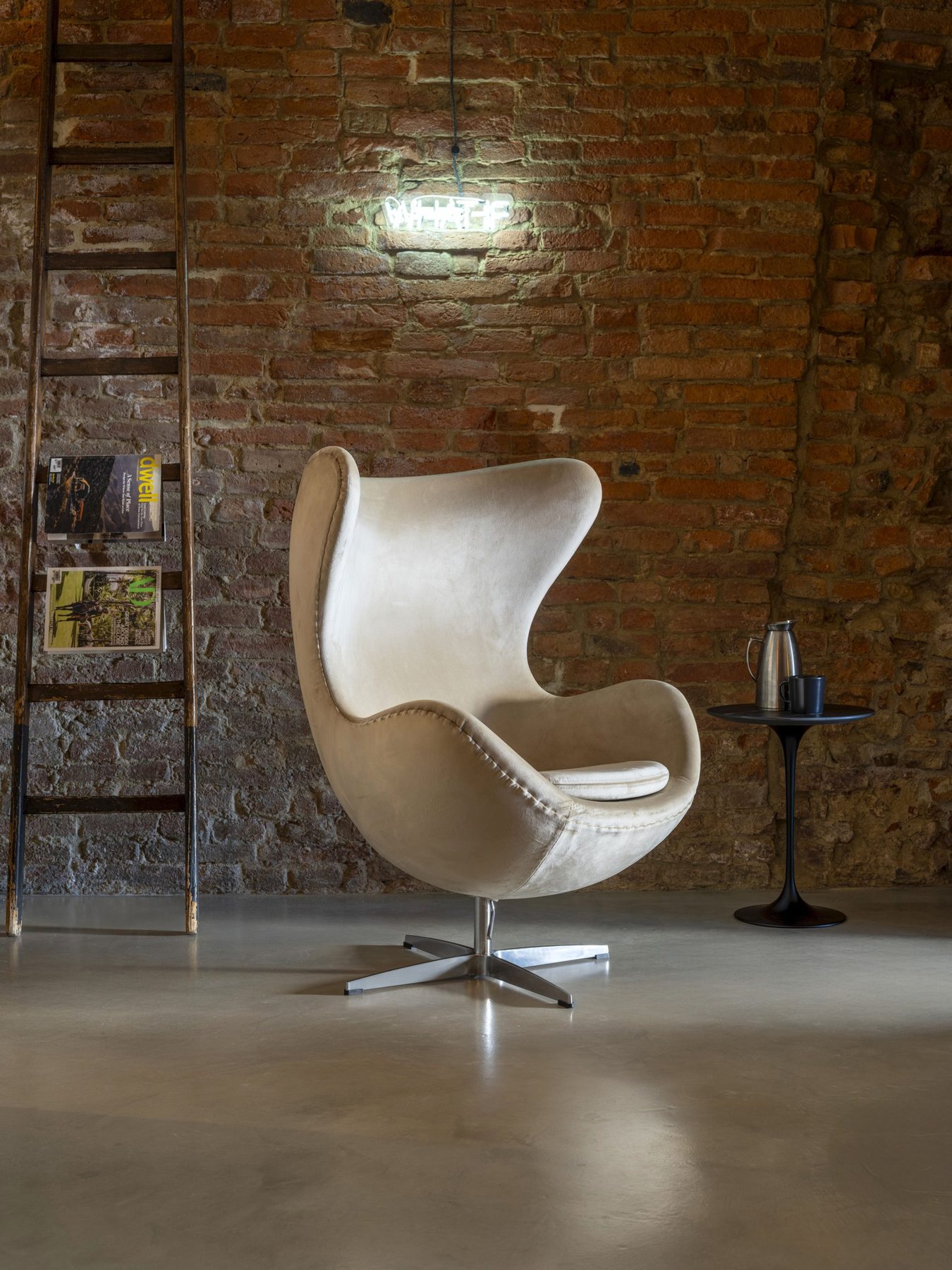 Egg chair · © CTS Design