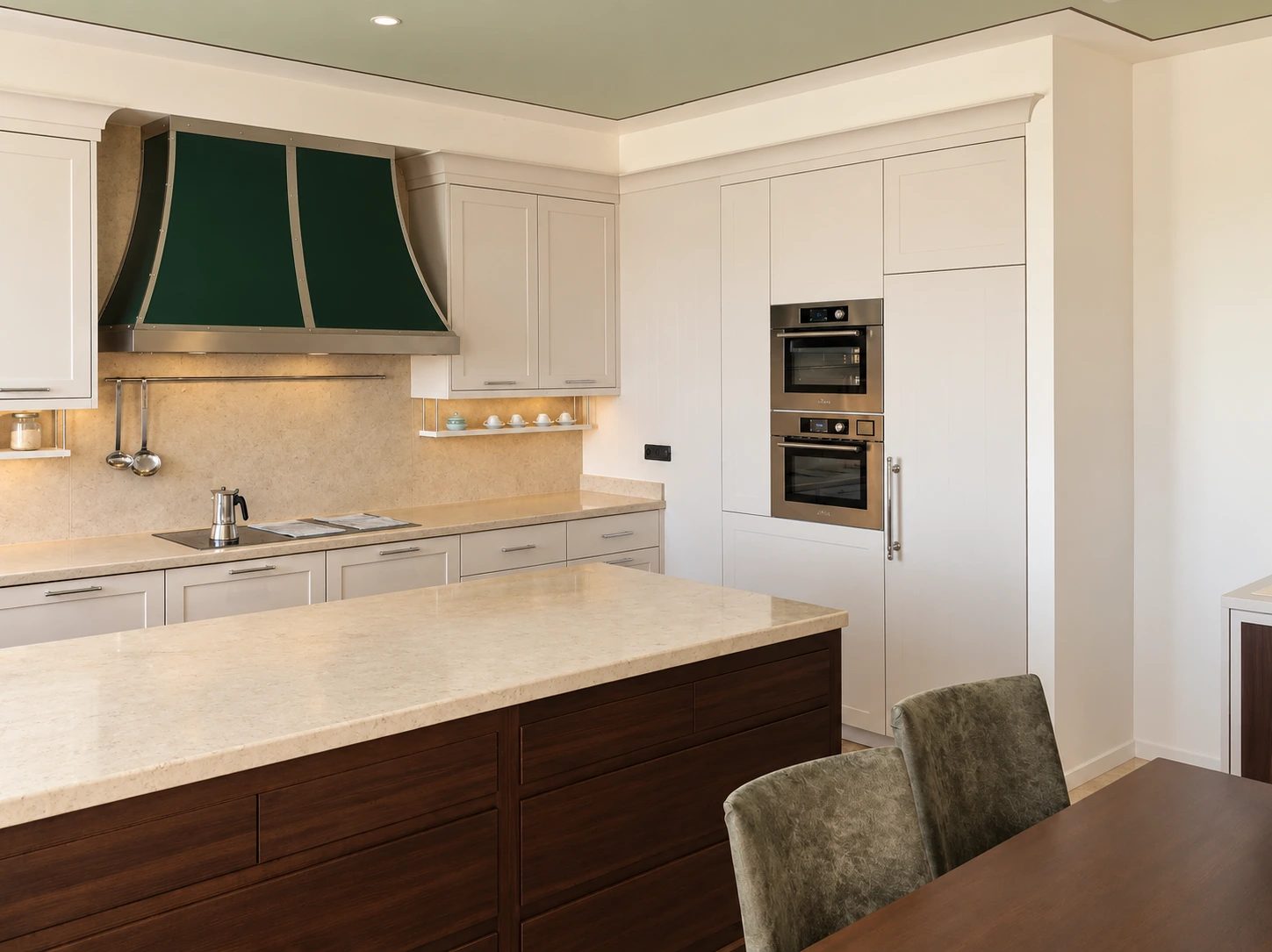 Classic kitchen, green lacquered hood · Project and image © Martini Interiors