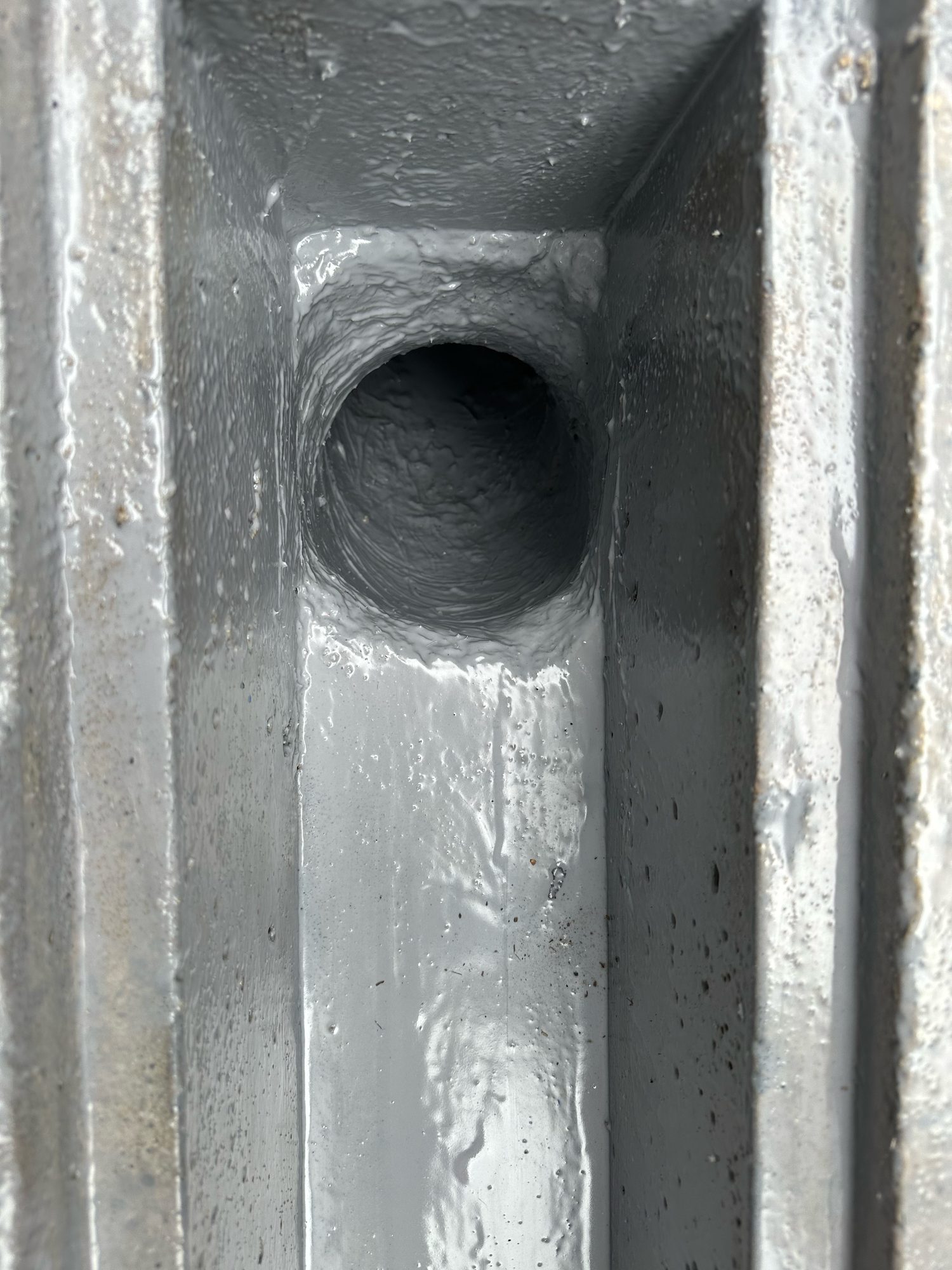 Shower channel, detail